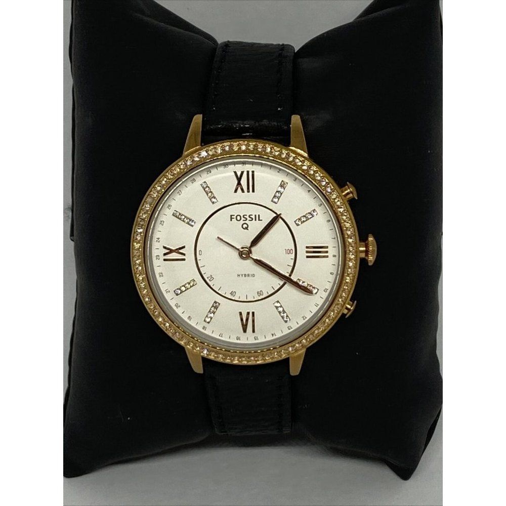 Fossil FTW5010 Women's Black Leather White Analog